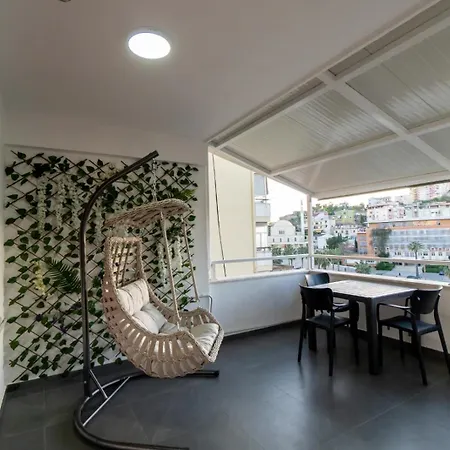 Center With Balcony