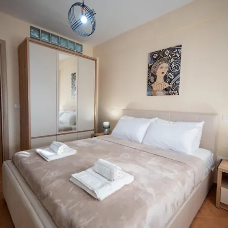 Center With Balcony * Durres