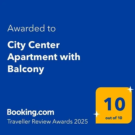 Center With Balcony Appartement *