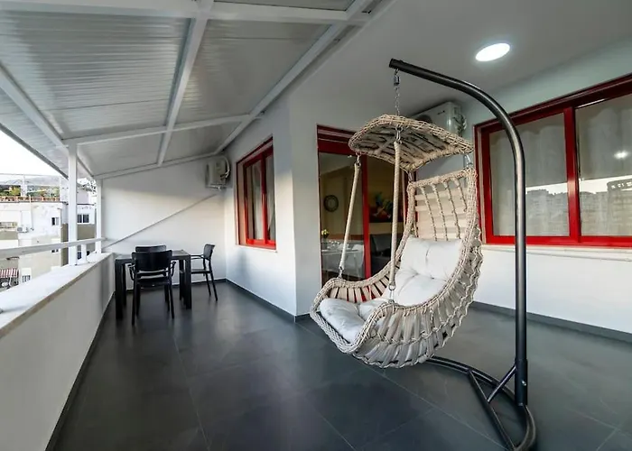 Center With Balcony Durrës