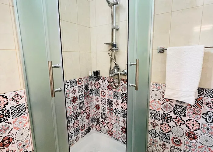 Apartament Center With Balcony *